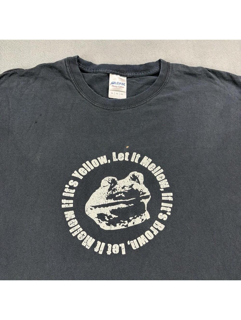 If It’s Yellow Let It Mellow If It’s Brown Let It Mellow Frog T Shirt XL Black